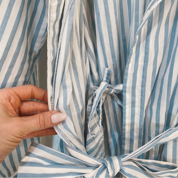 Vintage 90’s Blue and White Striped Dressing Robe - Picture 5 of 12